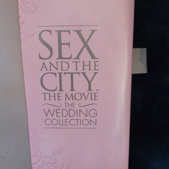 Sex And The City: The Movie: The Wedding Collection - DVD Gift Box Set - Picture 1 of 8